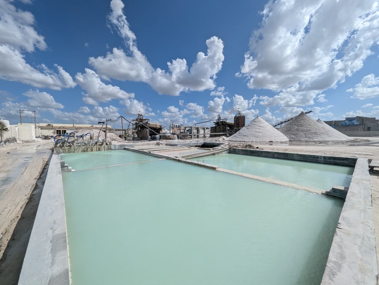 Silica Sand